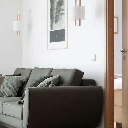 W Near Passenger Port Apartmán